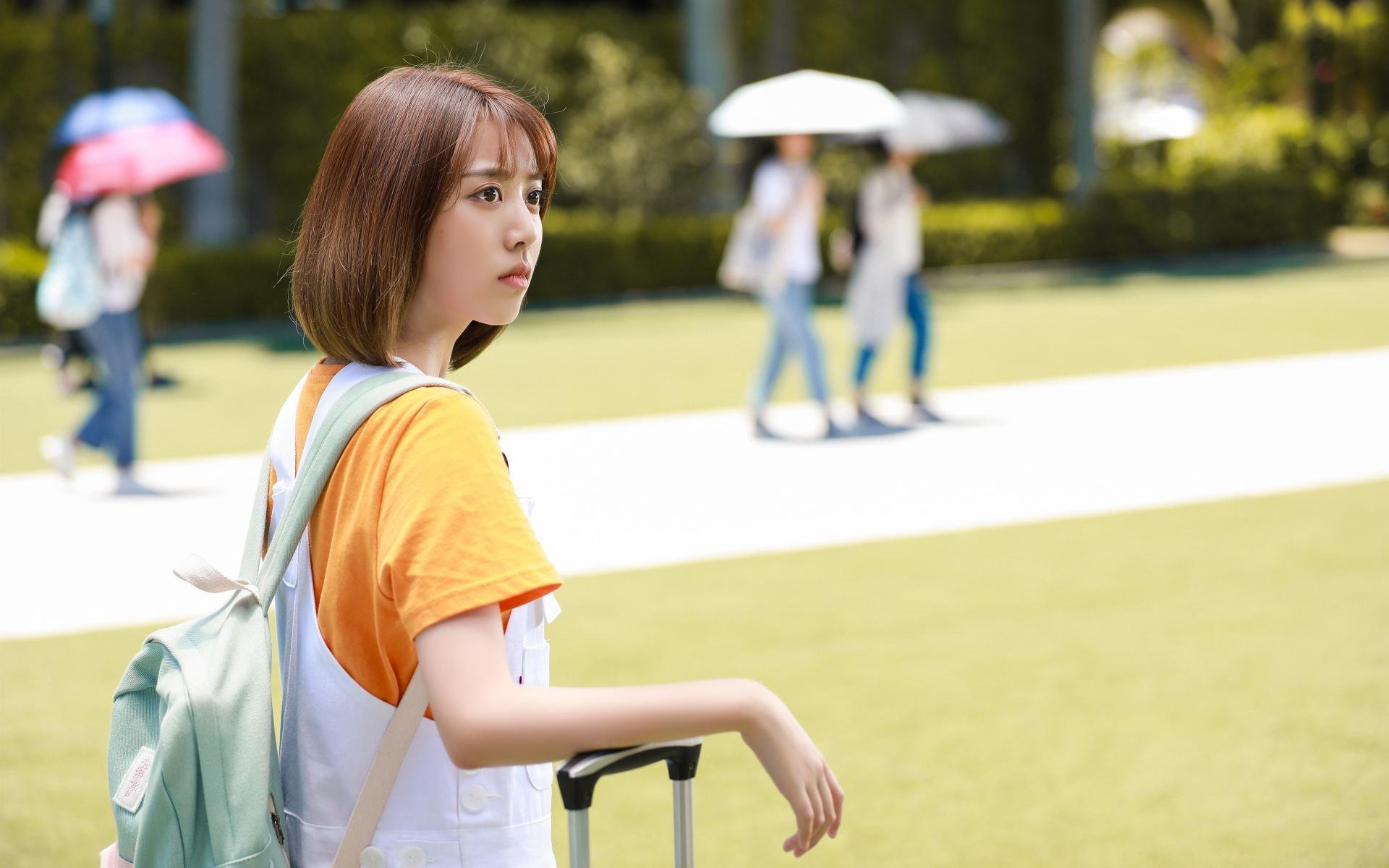 职业联赛对年轻球员的上场容忍度是否足够，职业联赛年龄