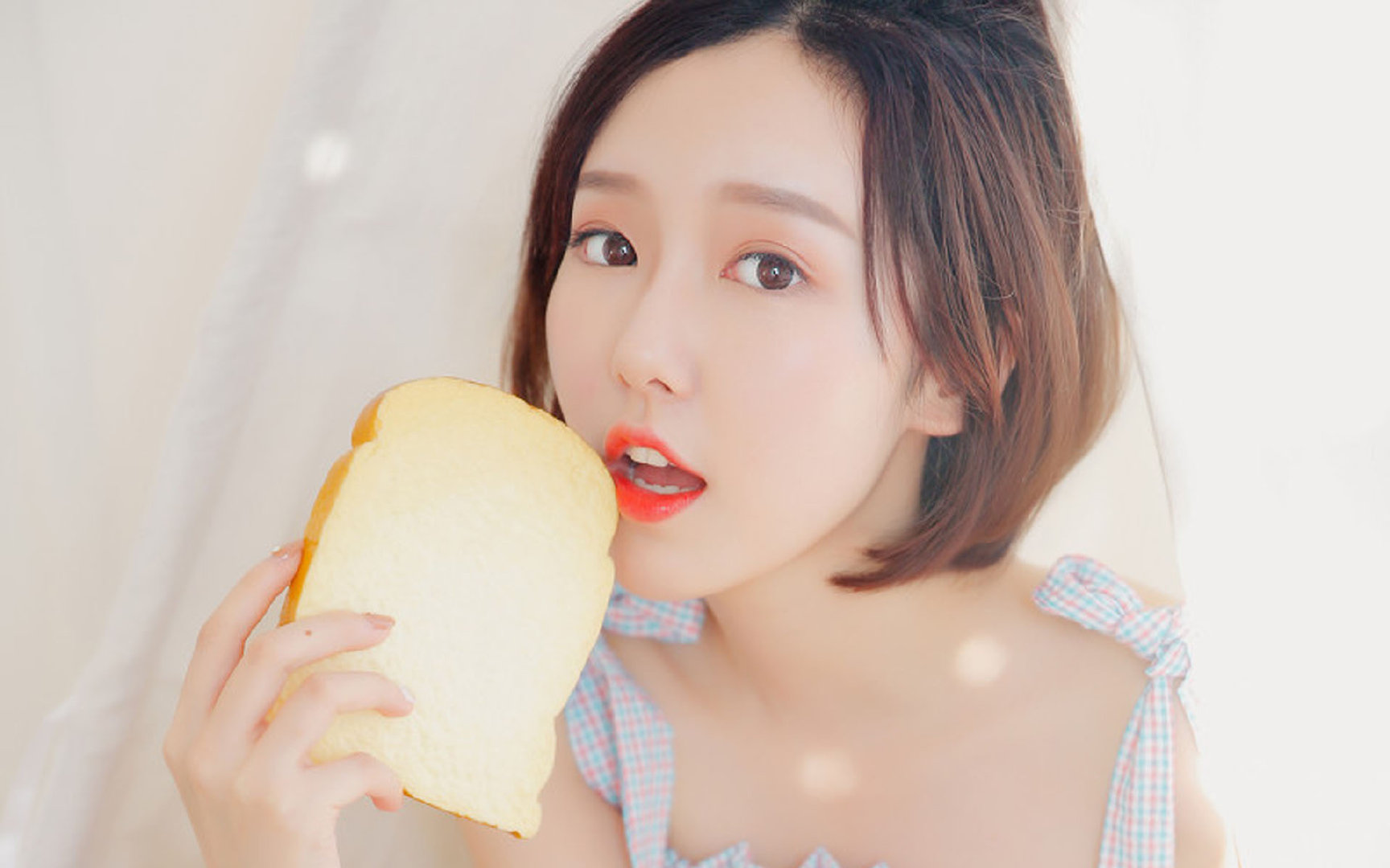 开云中国-澳男接力小组赛火力全开，澳男篮联赛